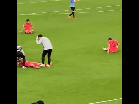 [실제상황] 우루과이전 직후 쓰러져버린 대한민국 선수들 #shorts