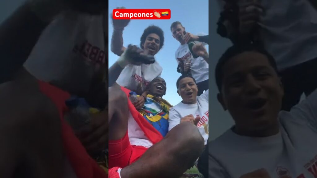 🇪🇨 William Pacho y Anthony Valencia campeones con el Royal Antwerp en Bélgica festejos #shorts