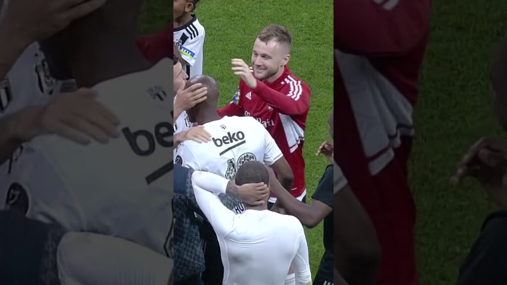 🦅 Atiba Hutchinson'ın Beşiktaş'a Vedası... #shorts #beşiktaş #atiba