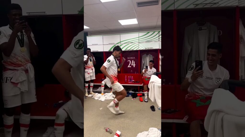 PAQUETÁ DANÇA NO VESTIÁRIO E CELEBRA TÍTULO DO WEST HAM NA LIGA CONFERÊNCIA | #shorts | ge.globo