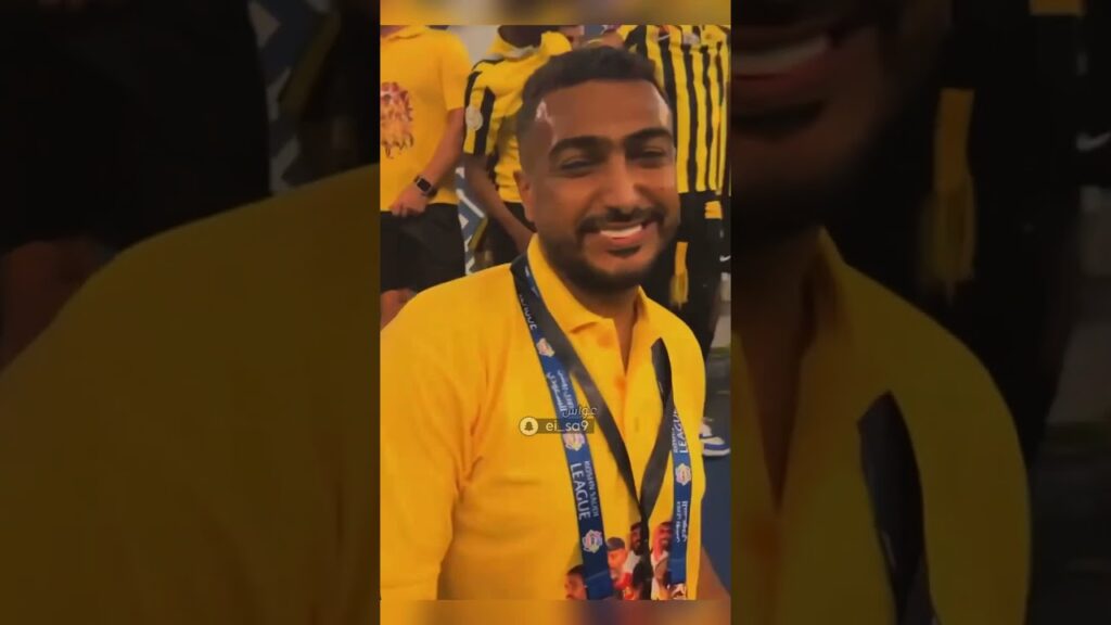 العبود وكوستا وهنريكي وبناتهم 💛💛😍