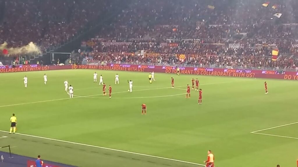 Roma-Spezia 2-1, il gol di Zalewski