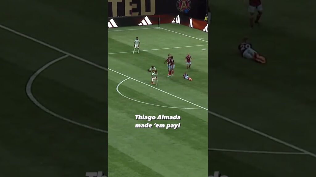 Thiago Almada free kick goal