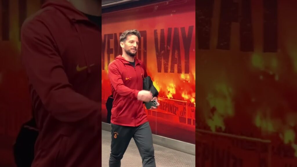 Mertens’ten maç sonu samimi görüntüler! #galatasaray #mertens