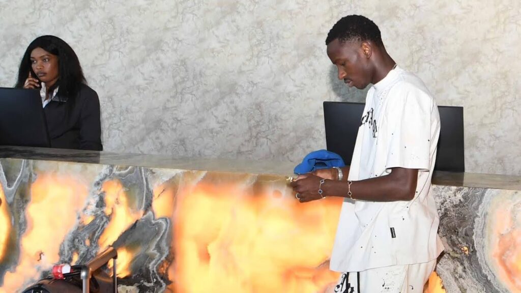 L’arrivée de Pape Matar Sarr et Sofiane Diop dans la tanière, Regardez