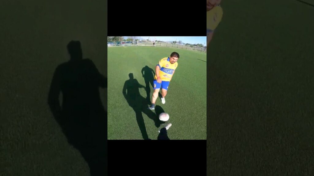 Contexto: me dijeron que grabara los caños que me harían 😂 #futbol #fútbol #soccer #futebol #shorts