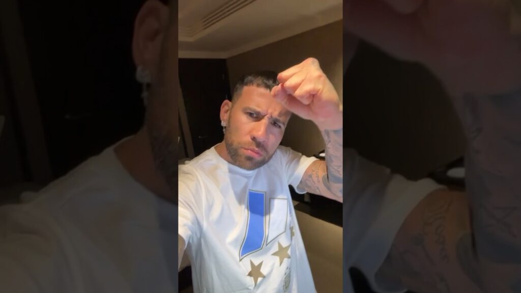 🫡 𝑬𝒍 𝑮𝒆𝒏𝒆𝒓𝒂𝒍 𝑺𝑬 𝑸𝑼𝑬𝑫𝑨!!! Otamendi renova até 2️⃣0️⃣2️⃣5️⃣! #EuAmoOBenfica