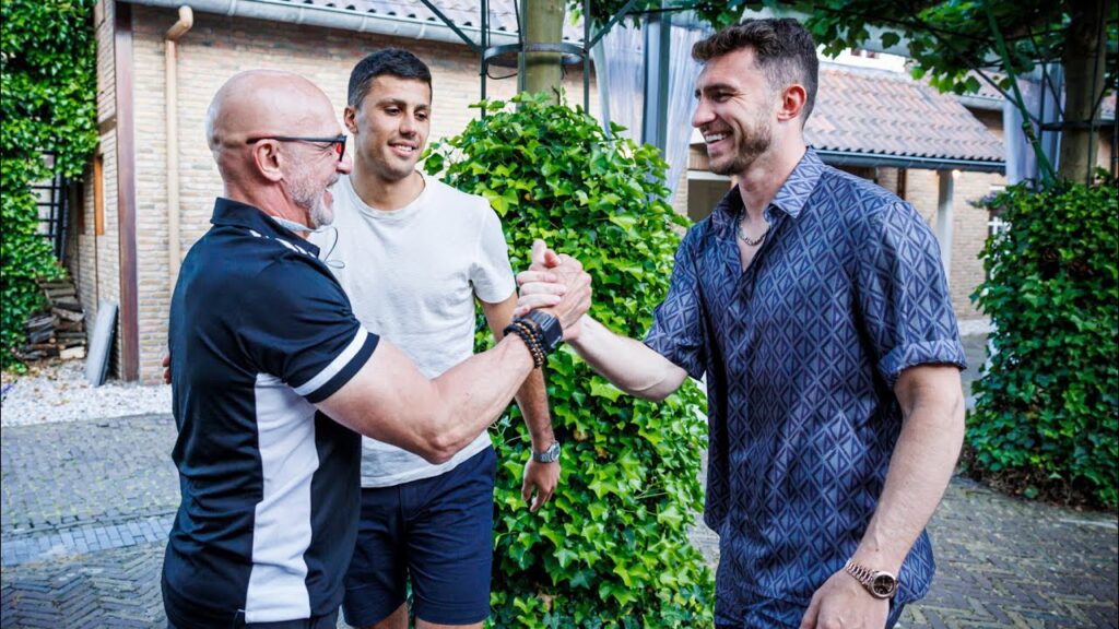 Rodrigo Hernández y Aymeric Laporte se unen a la concentración de la Selección | 🔴 SEFUTBOL