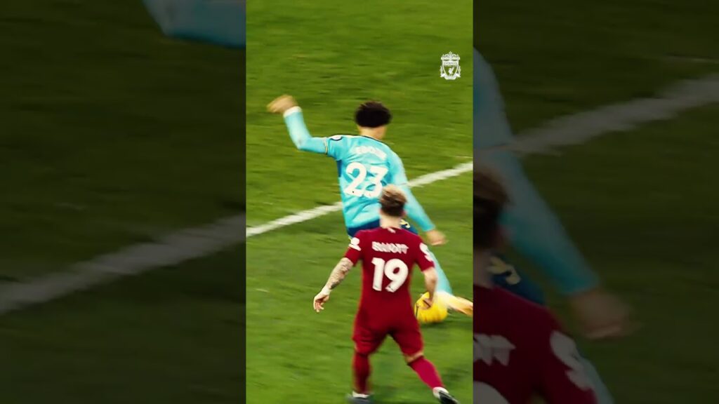 Alisson, Alisson, Alisson! 🧤 🇧🇷 #LFC #shorts