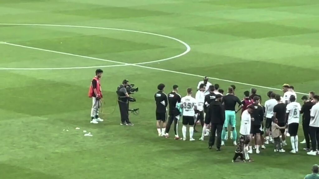 ATİBA BEŞİKTAŞ’A VEDA | EfsaneyeVeda