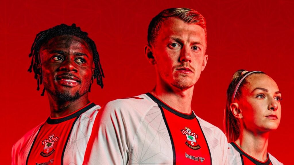 MOHAMMED SALISU TO MANCHESTER UNITED? SALISU MODELS IN SOUTHAMPTON NEW KITS🔥🇬🇭🇦🇹