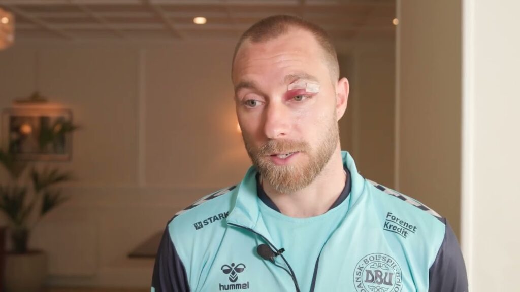 Eriksen med blåt øje ser frem til Nordirland-kampen