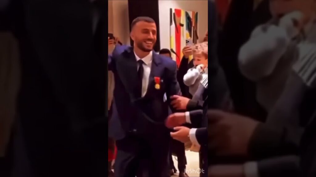 Romain SAISS 🇲🇦