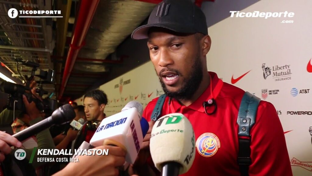 Kendall Waston: "Los goles de Ureña cayeron cuando saben más rico"