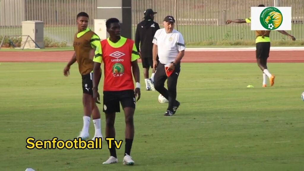 Caméra isolée sur Ismaila Sarr très en jambe avant les matchs contre Bénin et Brésil