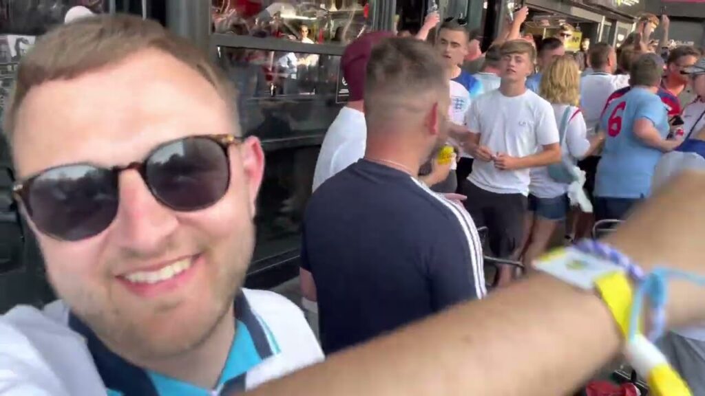 ENGLAND FANS TAKE OVER STREETS OF MALTA: Bukayo Saka song rings out