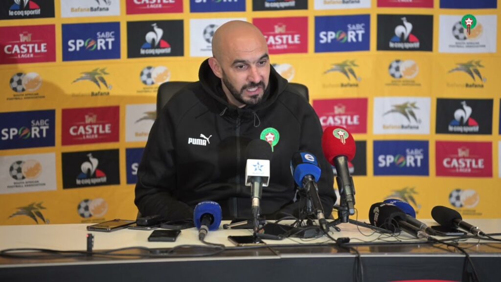 الندوة الصحافية للسيد وليد الركراكي بعد لقاء جنوب افريقيا