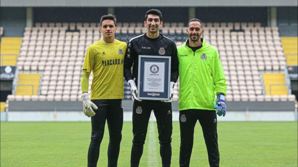 Kisah Kiper Iran Alireza Beiranvand Masuk Guinness World Record, Kok Bisa?