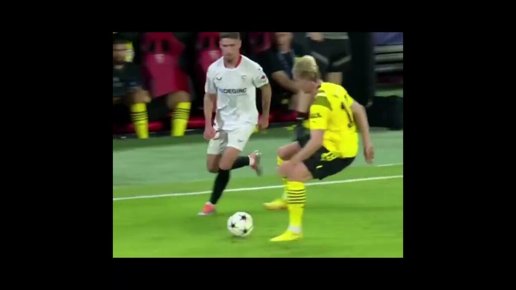 Julian Brandt’s Amazing Skills #shorts Julian Brandt's Amazing Skills #shorts