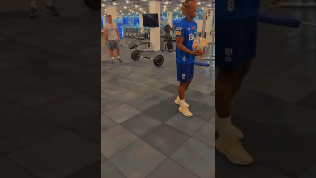 البليهي يخرب على كاريلو وسعود