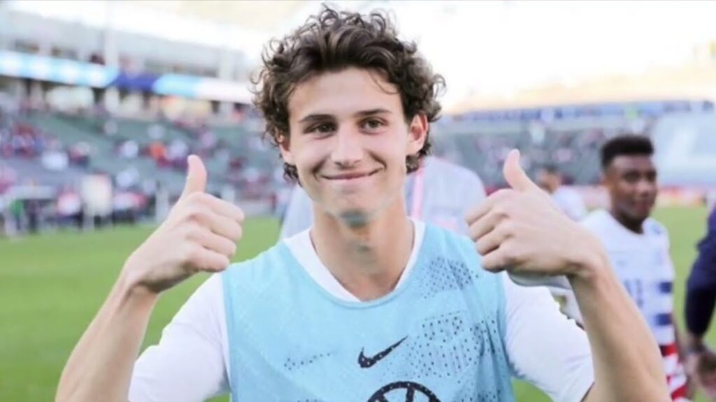 Brenden Aaronson wants to leave, Salzburg don't want to sell