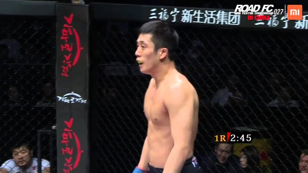 XIAOMI ROAD FC 027 Lightweight Match 'Zhang Lipeng VS Hong Young-Ki'