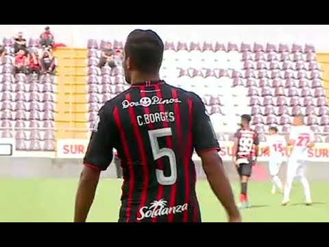 Celso Borges ahora utiliza el número 5
