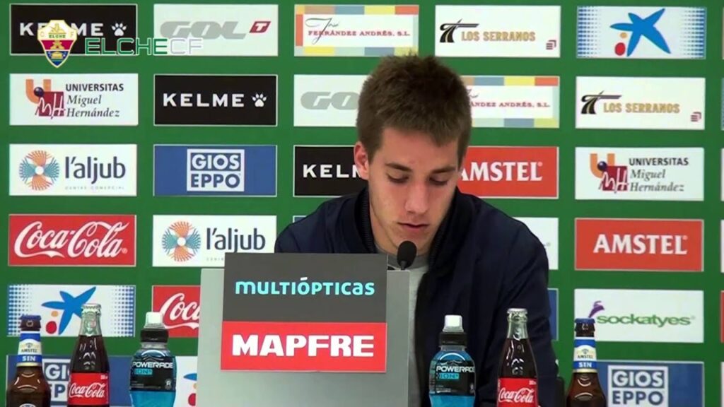 Elche CF Oficial - RP Mario Pasalic - 04-12-14