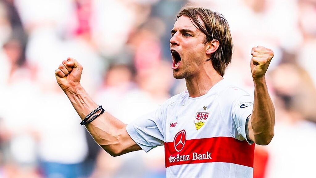 Borna Sosa is AMAZING in VfB Stuttgart… Borna Sosa is AMAZING in VfB Stuttgart...