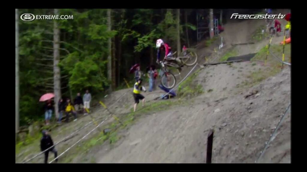 Danny Hart's 2011 World Championship Winning Downhill Run at Champery