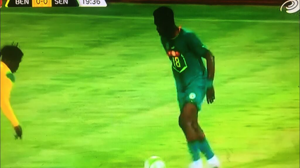 Regardez le magnifique frappe de Ismaila Sarr sur son pied gauche…