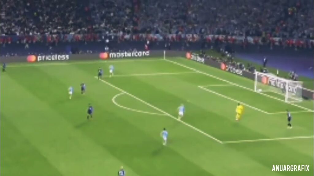 André Onana vs Manchester City