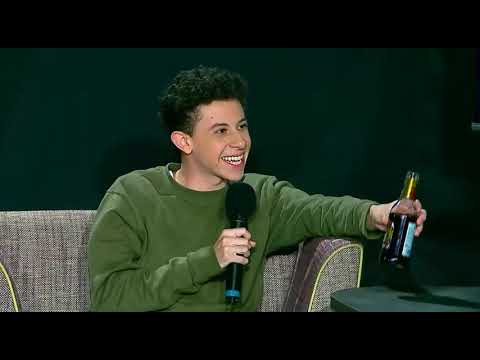 Sin Peláez con Corney