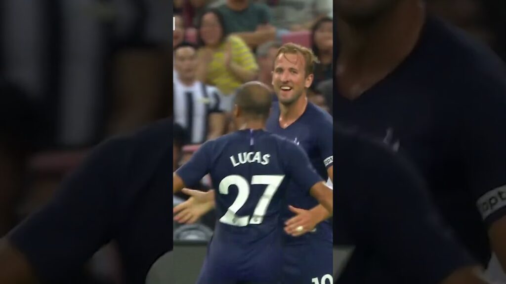 HARRY KANE SCORES FROM HALFWAY LINE IN SINGAPORE 😱