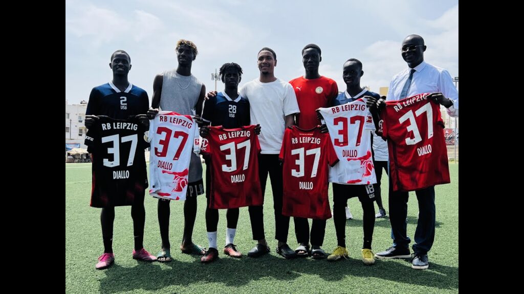 L'international Abdou Diallo a rendu visite à l'US Gorée