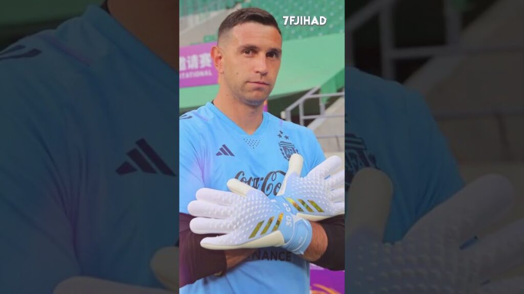 Beda Dengan Messi, Emi Martinez Justru Tunda Liburan Demi Lawan Timnas Indonesia!