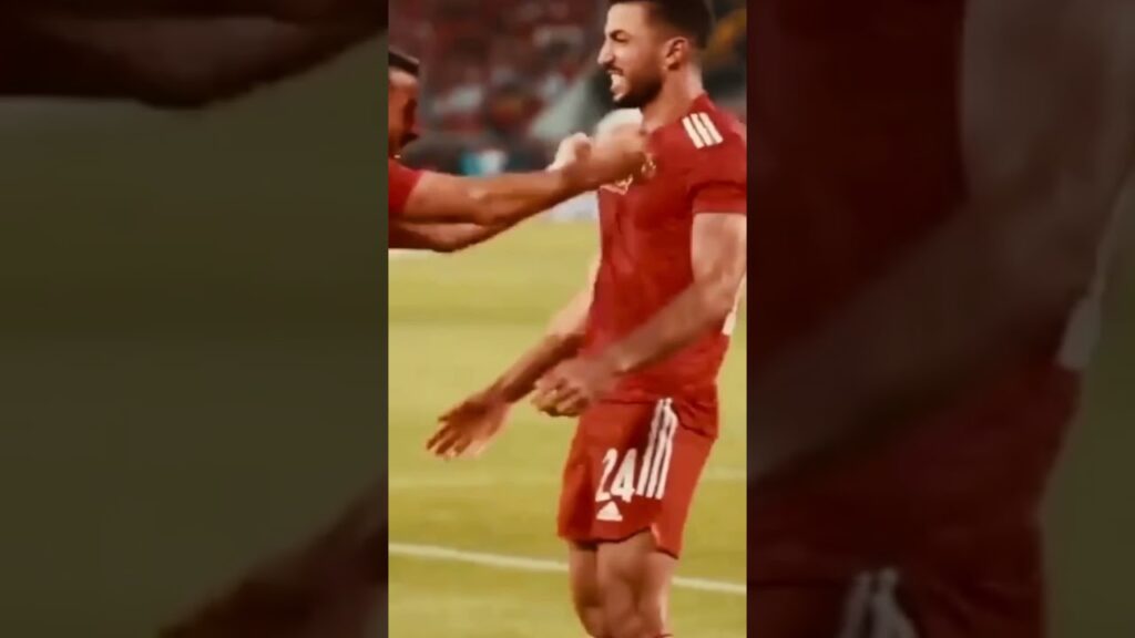 خناقة علي معلول ومحمد عبدالمنعم في نهائي افريقيا