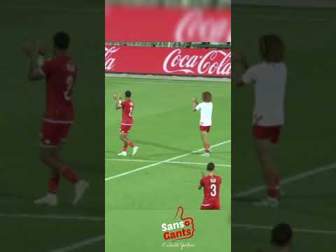 العيدوني معشوق الجماهير الجزائرية يتلقى تحية خاصة