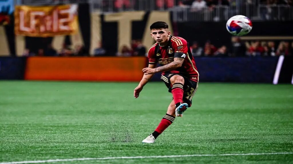 this is why Milan want to sign Thiago Almada !