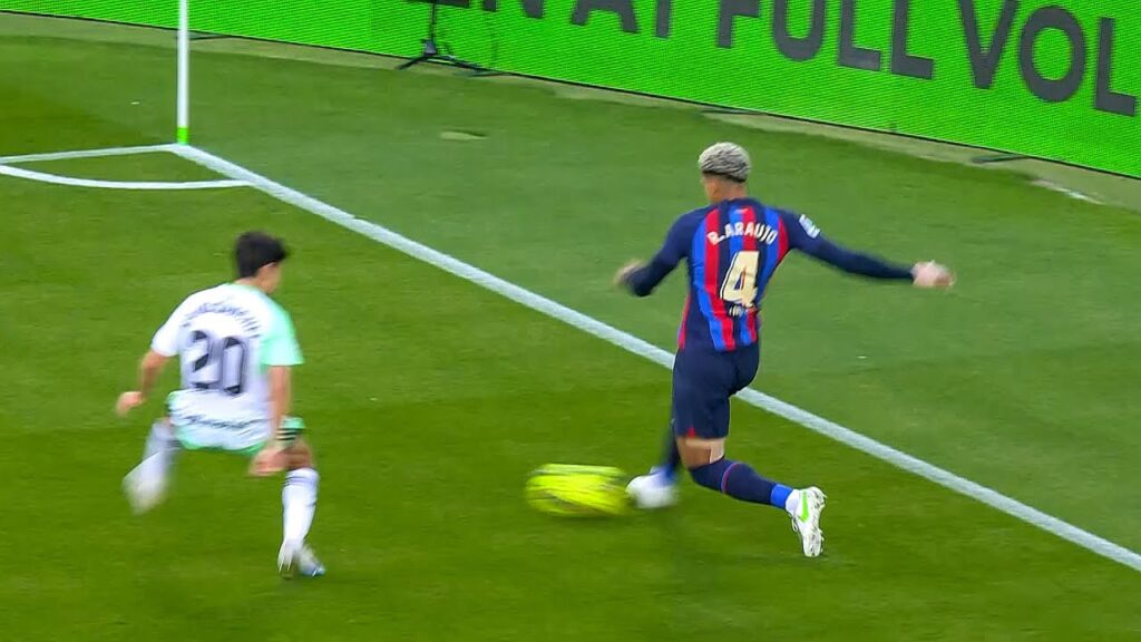 Ronald Araujo Has Been a Phenomenon