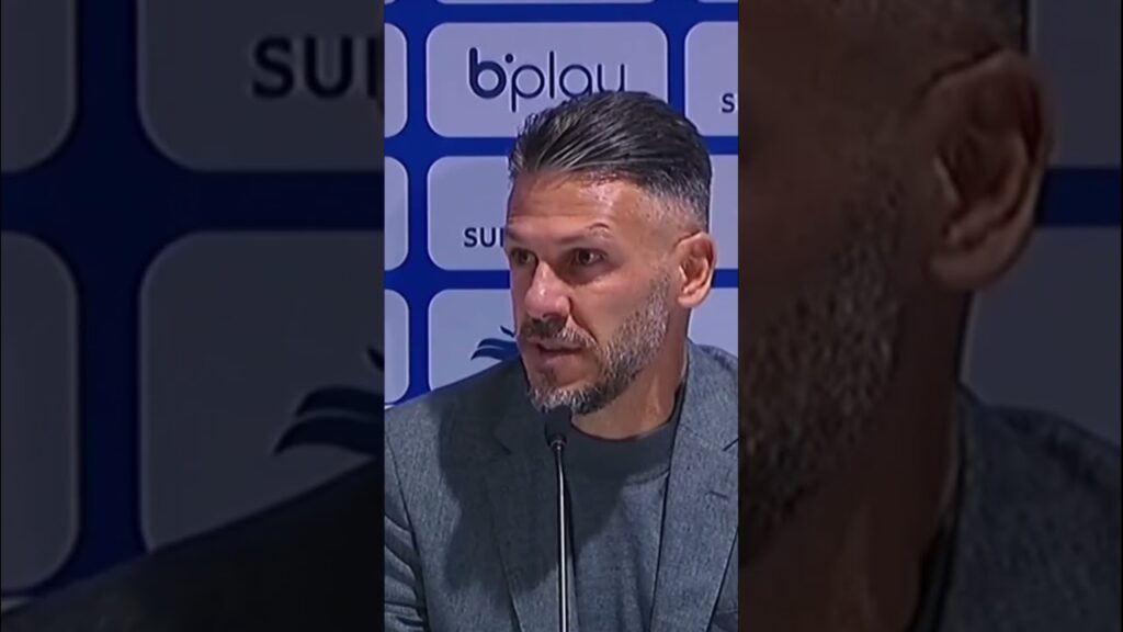 La dura frase de DEMICHELIS sobre los ERRORES de ARMANI | #shorts