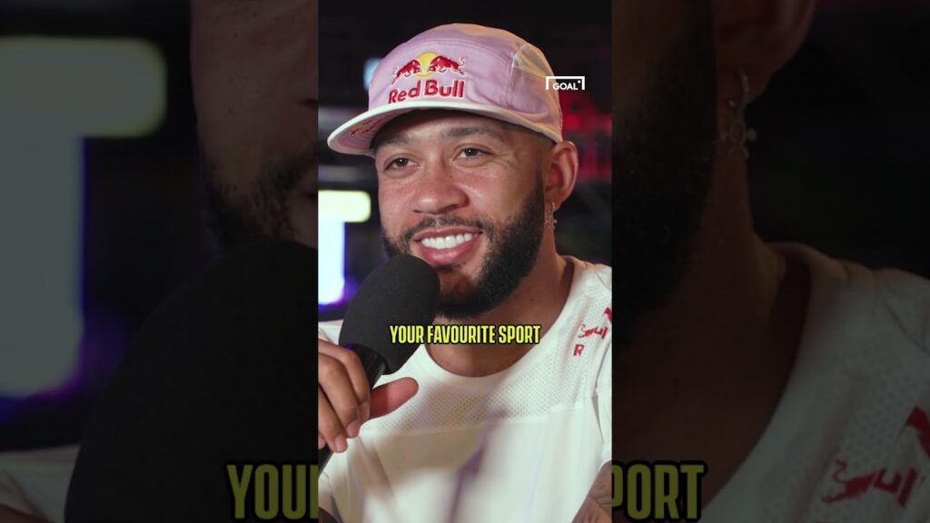 MEMPHIS DEPAY answers QUICKFIRE QUESTIONS ⚡️ #shorts