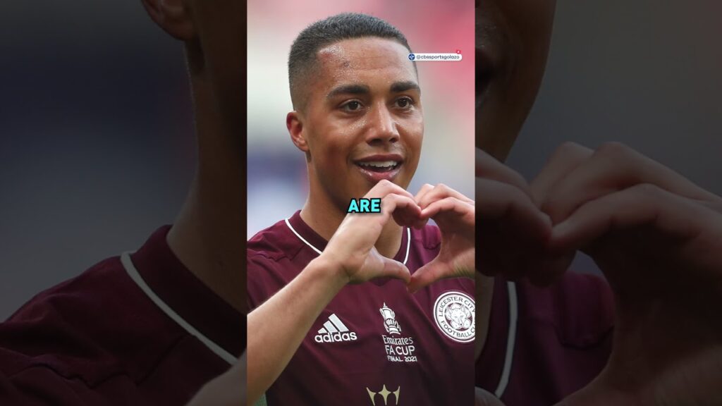 Villa are closing in on Villarreal defender Pau Torres! 👀