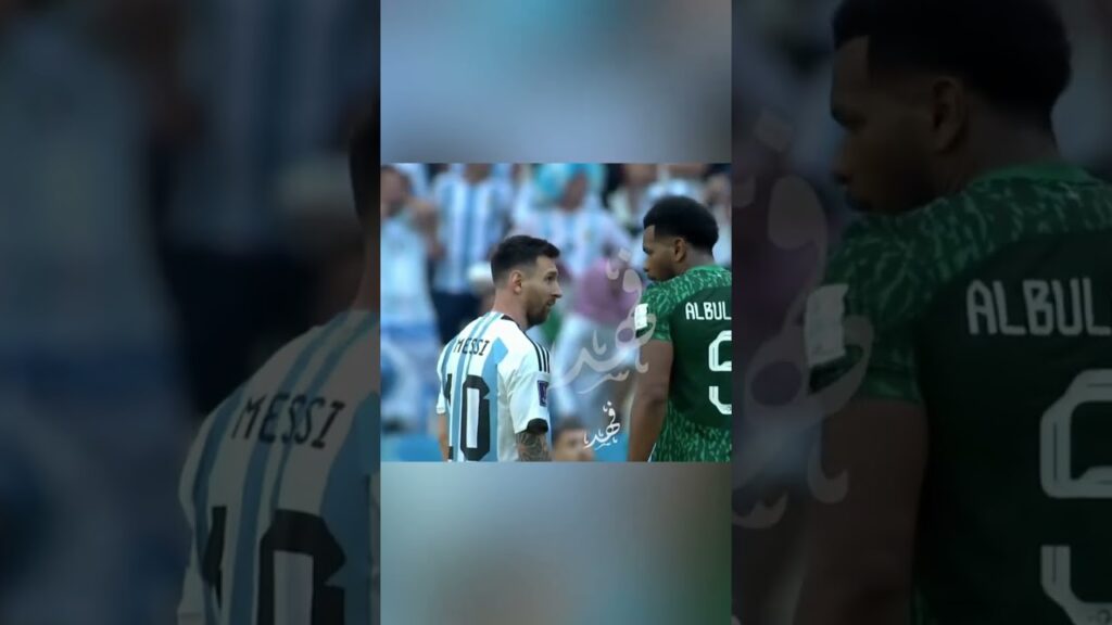 البليهي مع ليونيل ميسي بعد الهدف الثاني