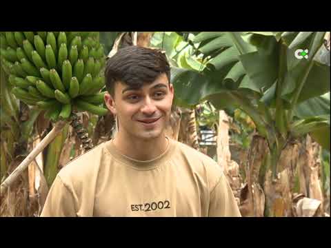 Entrevista EXCLUSIVA de Televisión Canaria con el futbolista Pedri González