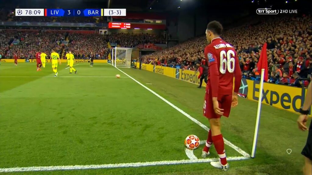 Trent Alexander-Arnold is SO GOOD in the Midfield...