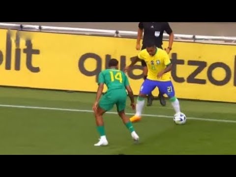 Ismail Jakobs vs Bresil