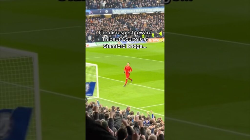 Chelsea fans really don’t like Thibaut Courtois 🫣 #ucl #championsleague Chelsea fans really don’t like Thibaut Courtois 🫣 #ucl #championsleague
