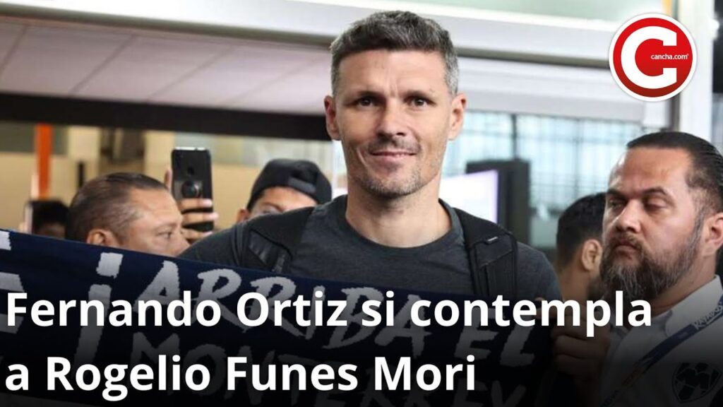 Rayados: Fernando Ortiz contempla a Rogelio Funes Mori