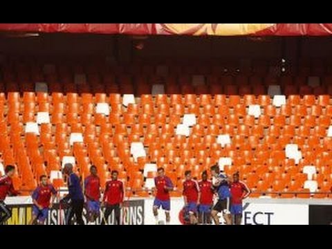 Valencia CF: Murat Yakin: ‘Esperamos un gran partido con una gran afición’ Valencia CF: Murat Yakin: 'Esperamos un gran partido con una gran afición'